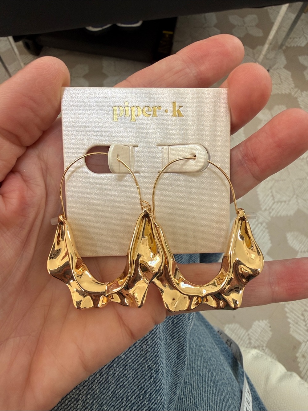 Piper•k Gold Sculpted Wavy Hoop Earrings
